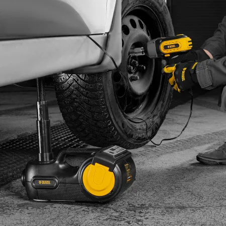 Домкрат DENZEL электрогидравлический «3 в 1» (1,5 т), 12В, с гайковертом электрическим