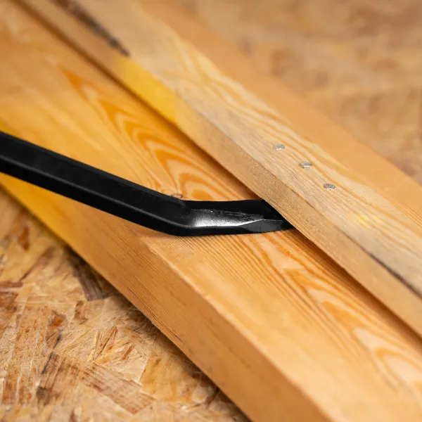 Лом-гвоздодер DENZEL 1200 мм, шестигранный 19 мм, окрашенный, сталь 65