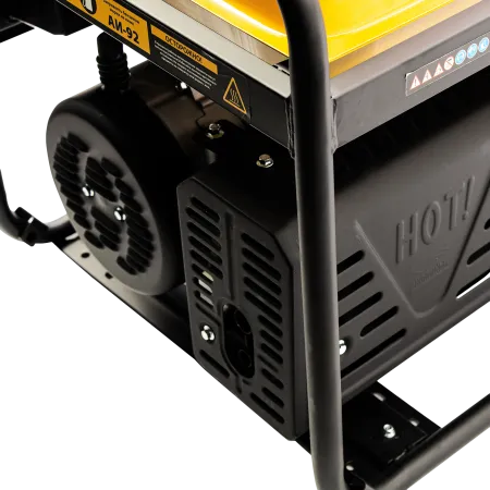 Генератор бензиновый DENZEL GE 7900, 6.5 кВт, 220 В/50 Гц, 25 л, ручной старт