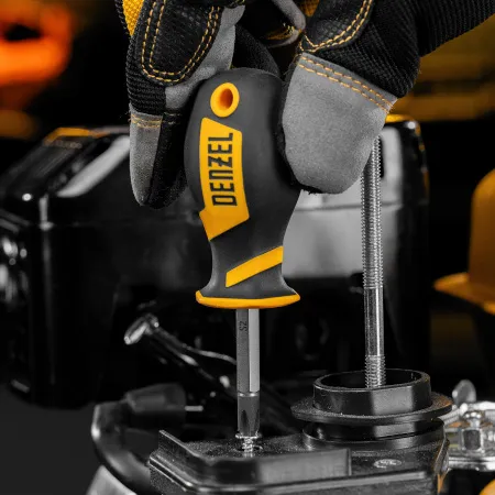 Набор инструментов DENZEL 1/2", 1/4", CrV, S2, пластиковый кейс, 100 предметов