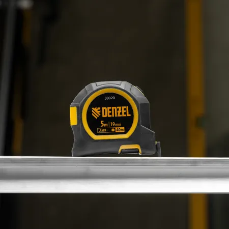 Лазерный дальномер с рулеткой LT-40 DENZEL 5м x 19 мм, дальномер 40м, автомат. фиксация