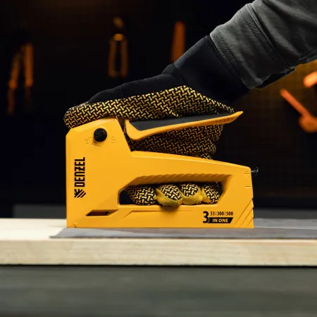 Степлер мебельный DENZEL алюминиевый корпус, тип 53, 6-14 мм, тип 300, 15 мм, тип 500, 15 мм