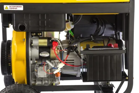 Дизельный генератор DENZEL DD6300Е, 5 кВт, 220 В/50 Гц, 15 л, электростартер