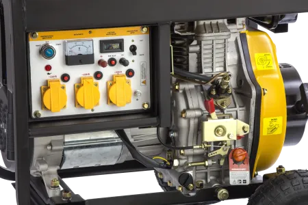 Дизельный генератор DENZEL DD6300Е, 5 кВт, 220 В/50 Гц, 15 л, электростартер