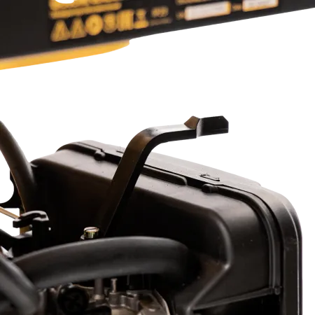 Генератор бензиновый DENZEL GE 6900, 5.5 кВт, 220 В/50 Гц, 25 л, ручной старт