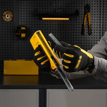 Степлер мебельный DENZEL тип 53 и 13, 6-14мм, тип 140, 10-14мм, тип 300, 15мм, тип 500, 15мм