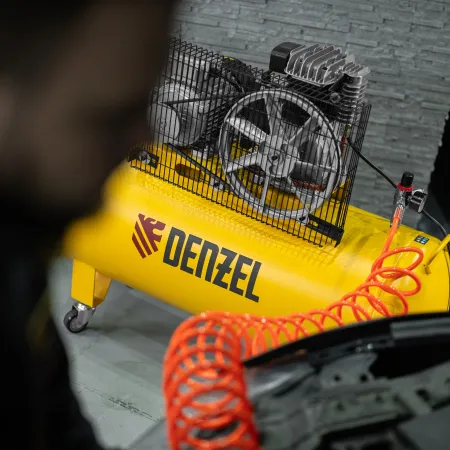 Компрессор воздушный DENZEL BCI3000-T/200, 3.0 кВт, ременный привод, 200 литров, 530 л/мин
