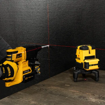 Лазерный уровень DENZEL LX 05 Red, 20 м, 635 нм, аккумулятор Li 5200 mAh, резьба 5/8