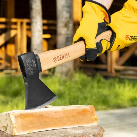 Топор DENZEL 600 г, кованый, буковое топорище