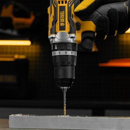 Сверло спиральное по металлу DENZEL 4 x 75 мм, Р6М5, Golden Tip