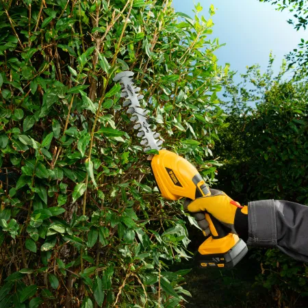 Ножницы-кусторез аккумуляторные DENZEL CGS-100, 18В Li-Ion