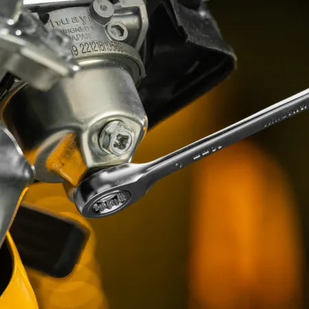 Ключ комбинированный трещоточный DENZEL, 10 мм, CrV, матовый хром