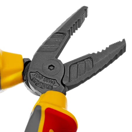 Плоскогубцы комбинированные DENZEL диэлектрические трехкомпонентные рукоятки до 1000 В, 165 мм