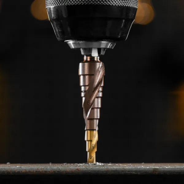 Сверло ступенчатое DENZEL 4-5-6-7-8-9-10-11-12 мм, Р6М5К5, 6-гр. хвостовик