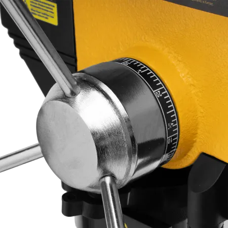 Станок сверлильный DENZEL DDM-550L, 550 Вт, 16 мм, 12 ск., лазер, настольный