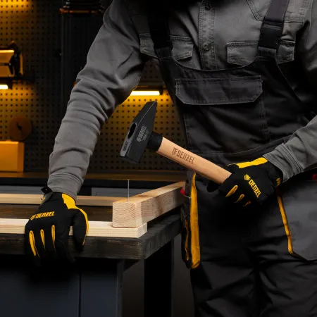 Молоток слесарный DENZEL 1000 г, кованый квадратный боек, буковая рукоятка