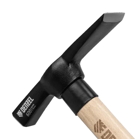 Молоток каменщика DENZEL 600 г, буковая рукоятка, EFP