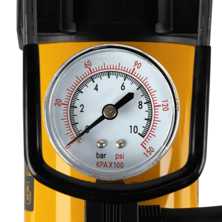 Автомобильный компрессор DENZEL AC-37, 12В, 7 атм, 37 л/мин, предохранитель