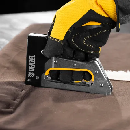 Скобы для мебельного степлера DENZEL 41100, 6 мм, тип 53, 2000 шт.