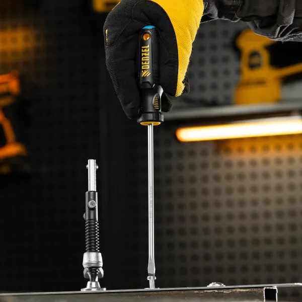 Отвертка DENZEL SL5x150 мм, S2, 3к рукоятка