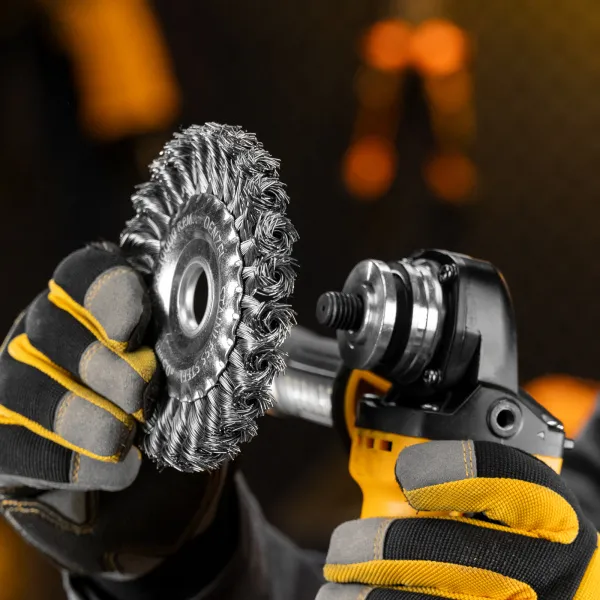 Щетка для УШМ DENZEL 746323, 125 мм, «плоская», крученая нержавеющая проволока 0.5 мм, посадка 22.2 мм