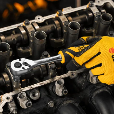 Ключ-трещотка DENZEL 3/8", 90 зубьев, с быстрым сбросом, CrV