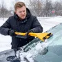 Щетка-сметка со скребком DENZEL 590 мм