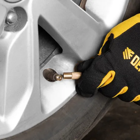 Автомобильный компрессор DENZEL AC-37, 12В, 7 атм, 37 л/мин, предохранитель