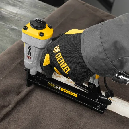 Степлер пневматический DENZEL PS8016 для прямоугольных скоб 21GA от 6 до 16 мм