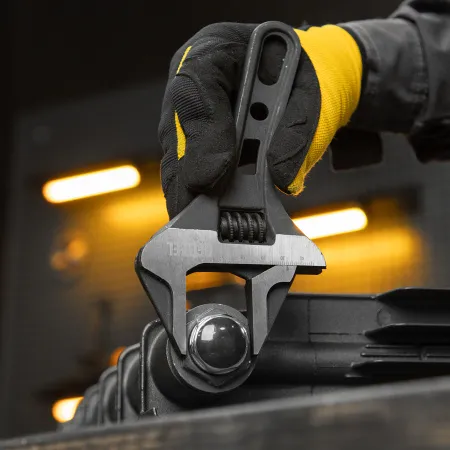 Ключ разводной DENZEL 185 мм, CrV, кованый, укороченная рукоятка