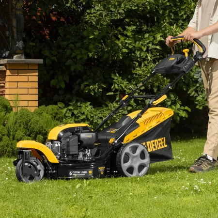 Газонокосилка бензиновая DENZEL GLT-460SP-T, Trike 150 см3, 46 см, привод, панель, 60л