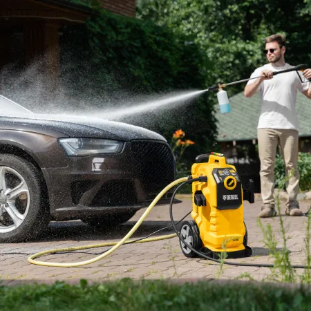 Моечная машина высокого давления DENZEL K 90 Power, 3100 Вт, 220 бар, 600 л/ч, асинх. двигатель