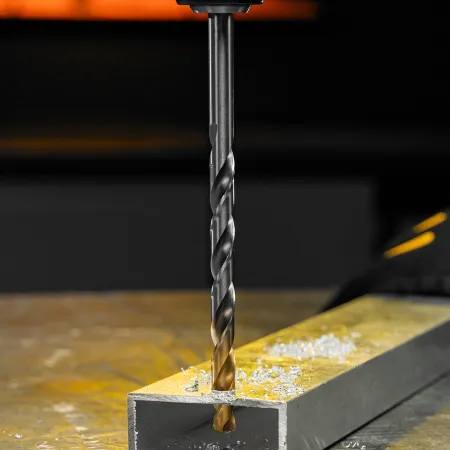 Сверло спиральное по металлу DENZEL 10 х 184 мм, Р6М5, Golden Tip, удлиненное