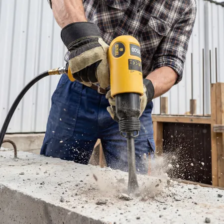 Пневматический молоток DENZEL НР4500 + набор насадок, 113 л/мин, 4500 уд/мин