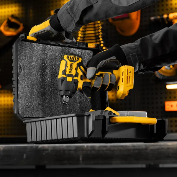 Гайковерт ударный аккумуляторный бесщет. DENZEL CIWH-BL-20-350, Li-Ion, 20 В