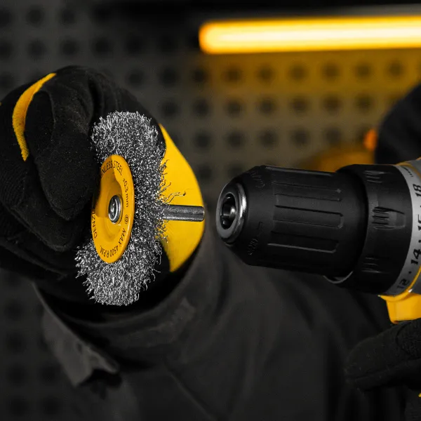 Щетка для дрели DENZEL, 75 мм, Плоская, со шпилькой, нержавеющая витая проволока