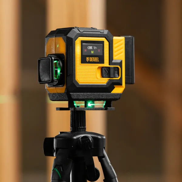Лазерный уровень мультипризменный DENZEL DLV-360-3T, 30 м, зеленый луч, Li-Ion 2,4 Aч, штатив