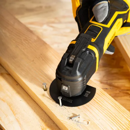 Насадка для МФИ DENZEL 782301 отрезная полукруг, HSS, по металлу и дереву, 80 мм х 1,2 мм