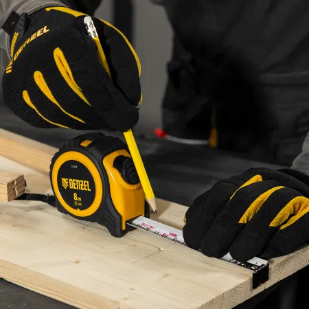 Рулетка DENZEL 8м х 25мм, обрезиненный корпус, автоматическая фиксация