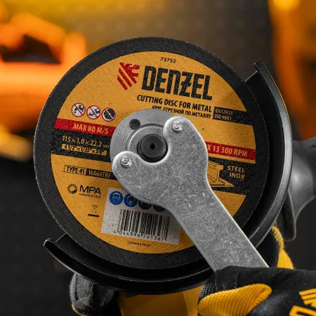 Круг отрезной по металлу DENZEL 73752, 115 x 1 x 22.2 мм