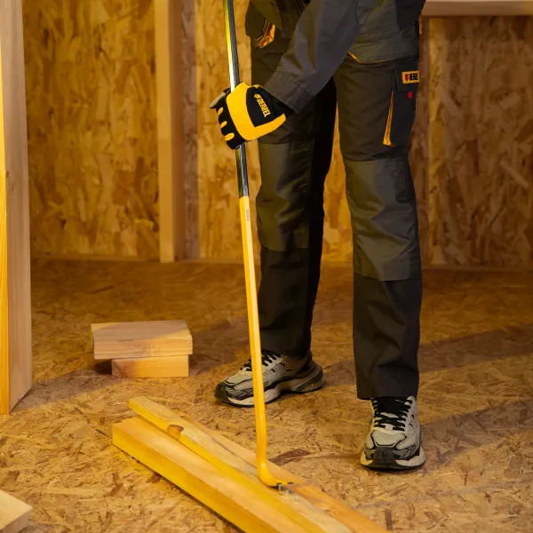 Лом-гвоздодер DENZEL 1200 мм, шестигранный 19 мм, окрашенный, сталь 65