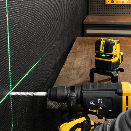 Лазерный уровень DENZEL LX 06 Green, 30 м, 520 нм, аккумулятор Li 5200 mAh, резьба 5/8
