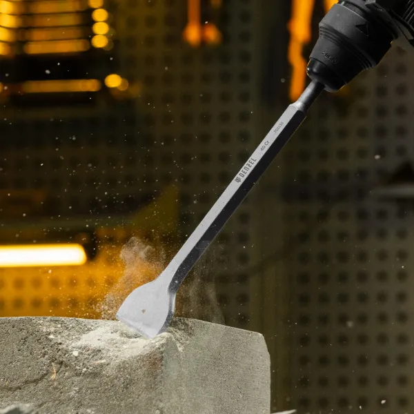 Зубило DENZEL, 14 х 40 х 250 мм, 40Cr, SDS PLUS