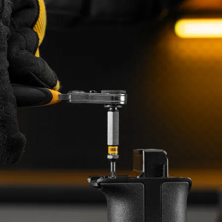 Бита DENZEL TX 8х50, сталь S2, шестигранный профиль, 10 шт. Е 6,3