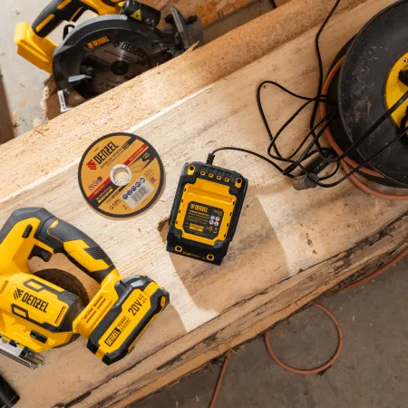 Батарея аккумуляторная DENZEL BH-20-2.0, Li-Ion, 20 В, 2,0 Ач