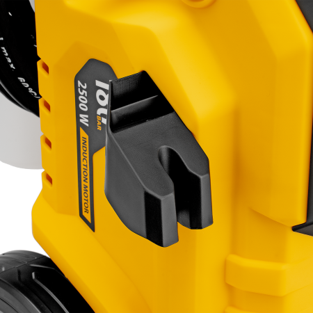 Моечная машина высокого давления DENZEL K 70 Power, 2500 Вт, 180 бар, 600 л/ч, асинхронный двигатель