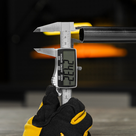 Штангенциркуль DENZEL 150 мм, электронный, большой дисплей, с глубиномером