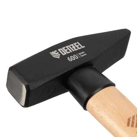 Молоток слесарный DENZEL 600 г, кованый квадратный боек, буковая рукоятка