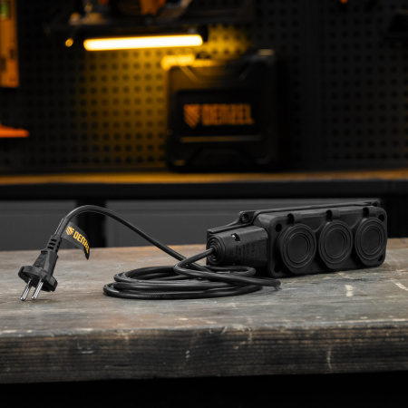 Шнур сетевой Energy Series DENZEL, ПВС, 3 м, 2 x 1 мм, с неразборной вилкой, черный