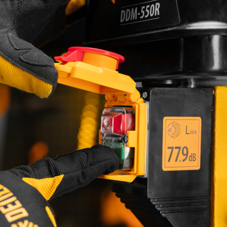 Станок сверлильный радиальный DENZEL DDM-550R, 550 Вт, 16 мм, 12 ск., настольный